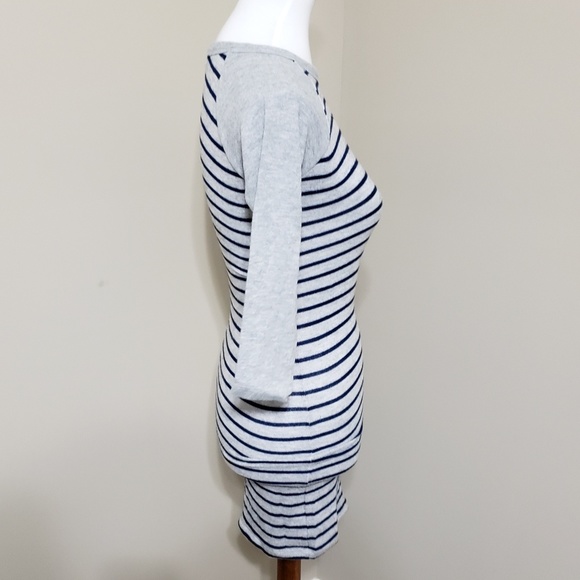 Raglan style striped dress - Picture 3 of 5